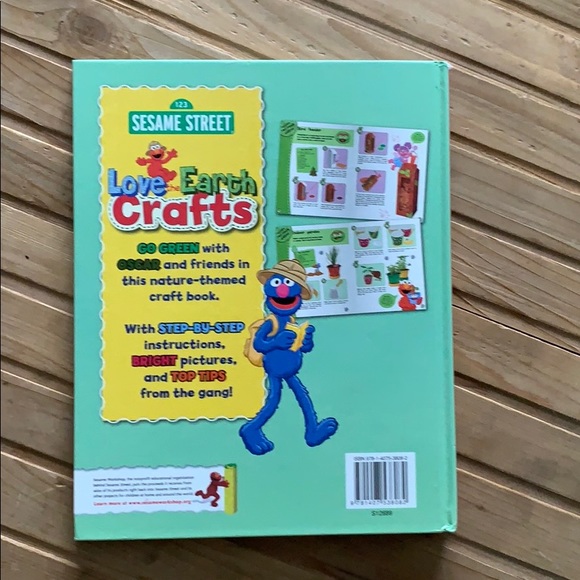 2 Sesame Street Craft Books - Picture 4 of 9